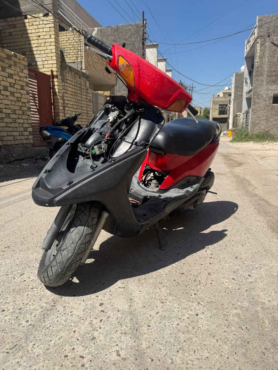 دراجه بريز للبيع او مراوس السعر ٥٠٠وبيها مجال المكان الدوره***********
