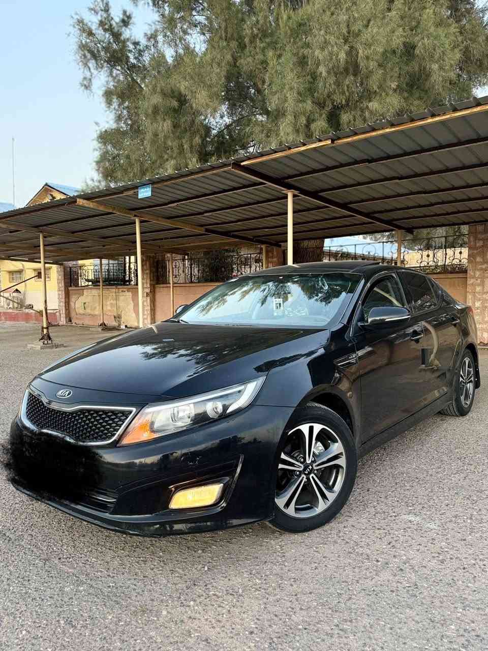 السلام عليكم كي فايف اوبتيما 2016 لون اسود ادوات كصه جنطه شغل باجات اصلي مكينه 2000غاز غاز سياره جديده ودخول جديد ما بيها نقص كير مكينه حداده تخم تاير ويلكب كروم تبريد تدفئه كروز سرعه بلوتوث تحكم ستيرن بانوراما بصمه أبواب وبصمه تشغيل متومه الرقام وسنويه ع لشاصي سياره احله من لصور وجاهزة مكاني البصره السعر 57 وبيها مجال رقمي ***********
