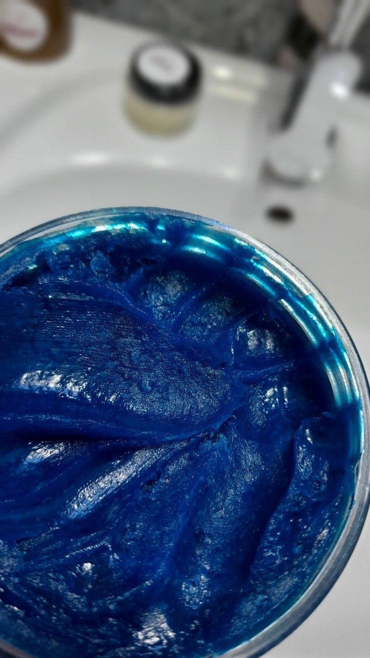 مجموعة الياقوت الازرق 💎
OPULENT SAPPHIRE COLLECTION 💎
-----
 المجموعة السحرية لتفتيح وترطيب الجسم 💎

ودا لانها بتحتوي على النيلة الزرقاء المغربية الاصلية وزيوت فعاالة للتفتيح والترطيب 🫢 نقدر نقول انه الخل السحري لتفتيح الركب والاكواع والتصبغات الي في الجسم 

---
المجموعة عبارة عن : 
صابونية النيلة الزرقاء 💎
مقشر النيلة الزرقاء 💎
بادي بالم للترطيب 💎

---
وممكن ناخد كل منتج لوحده بس الباكدج على بعضه عليه عرض وبسعر خطييير 💥
---


**إذا كنت صاحب هذا الإعلان وتريد حذفه لأي سبب، رجاءا أرسل رسالة إلى الدعم الفني**