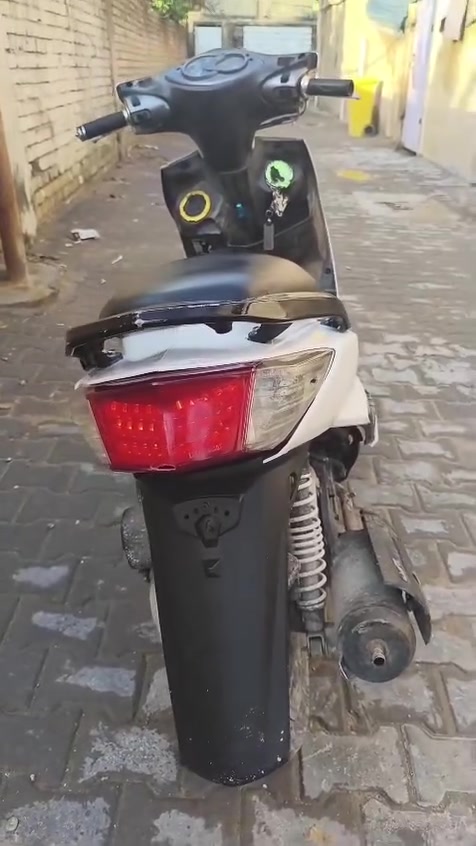 سكنس فحل كوري نوزل خطين دراجه نضيفه مكينه ناعمه شلعه ومعدل لتعجبك بيه كلج خلفي WF وامامي رياضي وتزويد نواعم دمام بل صندوك رقم تلفون بي وتساب *********** مكاني بغداد شعب
