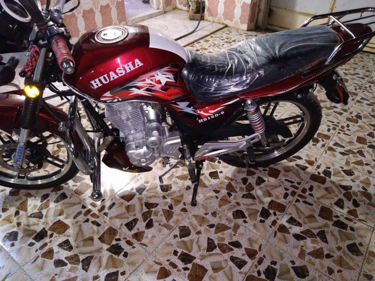 السلام عليكم هايوشه للبيع موديل ٢٤ مكفوله عده شخطات بالتانكي وياه بصمات ورقه وحد فقط    محرك مكفول نشاط فول سعر ماوصل شي ادمن وافق


**إذا كنت صاحب هذا الإعلان وتريد حذفه لأي سبب، رجاءا أرسل رسالة إلى الدعم الفني**