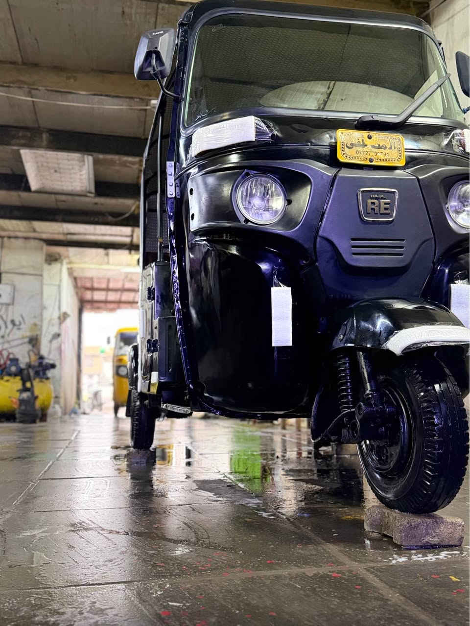 سلام عليكم تكتك موديل 22 تكتك كلش حلوه مثل ماا شوف كدامك وكامل اينقص مابيه نهاين تكتك بيه باردات زغار بلغود ونصبغن وبيه ضربه بصفحه ونصبغت الصفحه تكتك حيلل حلوه ونضيفه رقم بغداد رايده ٨٣٠٠ مكاني بغداد طالبيه رقم *********** بسيون, الغربية
