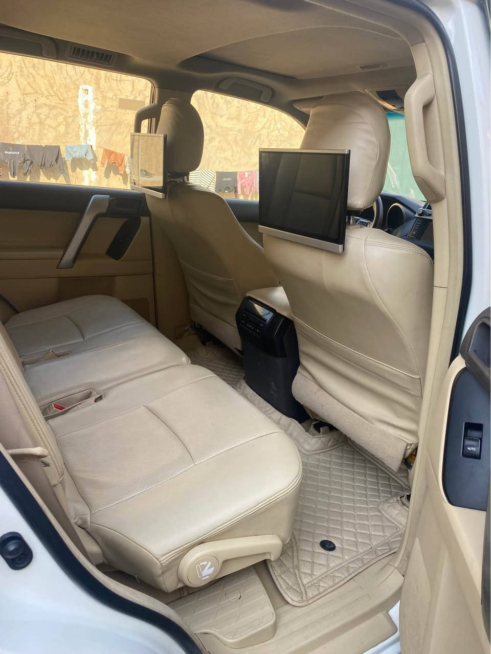 پرادو 2016بئ بوياخ 165هه زار روشتوه سه نه وى تازه گيرومه كينه و ئه كسل به شه رت له كه لار *********** كالار, السليمانية
