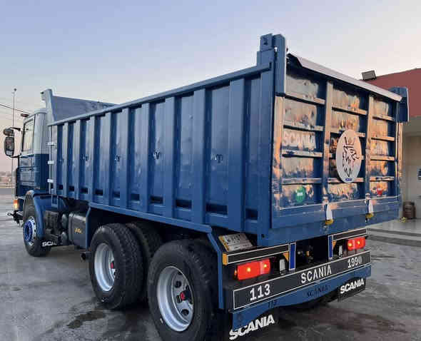 إسكانيا 113 قلاب سكس ويل تك قمارة 

موديل 1991 

رقم كركوك شرط تحويل 

مكينى 113 كورين 

كير 5*5 

بودي سويدي 

مجموعة بومة ابو فلتر 

باتري جديد 

تايرات كامل 

شاصي بلادي 

مكان سيارة بكركوك معرض وسام 

سعر  210 ورقة 

للاستفسار الاتصال على 

***********

***********
