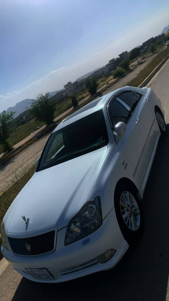 تۆیۆتا کراون (شاهینە)موس سپۆرت بۆ فرۆشتن
• مۆدێل: ٢٠٠٥ .
• مەکینە: ٨٢ (3.0L) - بێ مەسرەف و بە شەرت.
• ڕۆیشتوو: ١٤٠ هەزار کیلۆمەتر.
• بۆیاخ: ٣ پارچە بۆیاخی ئەوروپای هەیە .
• تایبەتمەندییەکان:
• ناو ڕەشی ساج سوور (٣ دوگمە).
• ئاوێنە ئیشارەت و لایتی ناوچەی کوێر كوشن كاره‌با سوكان كاره‌با ته‌برید مه‌ركه‌زی .
•  سڵایت و کوشن جلد نییە 
 بۆ زانیاری زیاتر نامەم بۆ بنێرە

سعرەکەی زۆر مناسبە 

تکایە ئەگەر موشتەری نیت سەرمان مەیەشێنە


**إذا كنت صاحب هذا الإعلان وتريد حذفه لأي سبب، رجاءا أرسل رسالة إلى الدعم الفني**