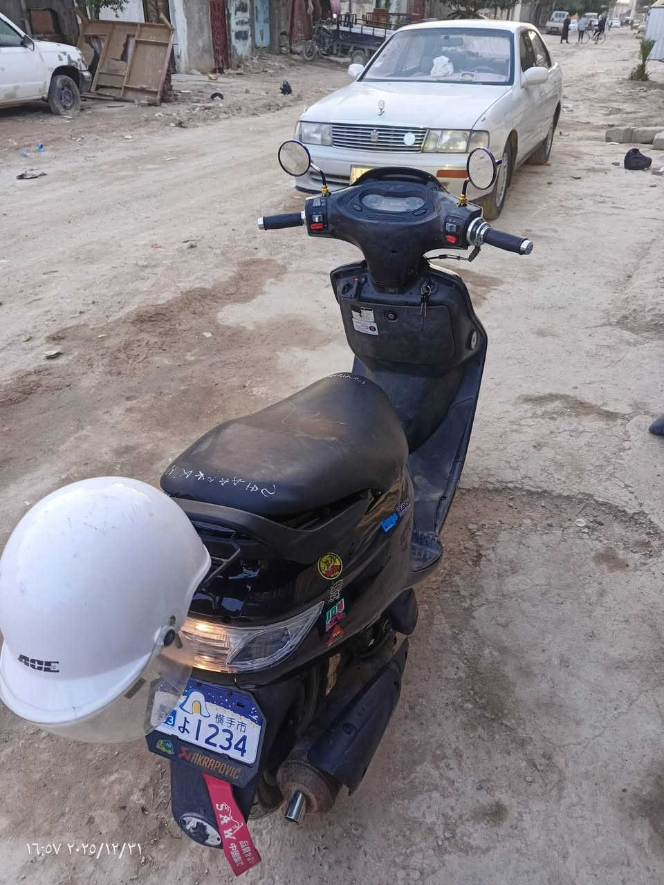 السلام عليكم دراجه جديده كلش نظافه 100بل100شلعه ومعدل كلش قويات سلف كهربائيات كل  دراجه حاويه العنوان النجف السعر 625الرقم ***********
