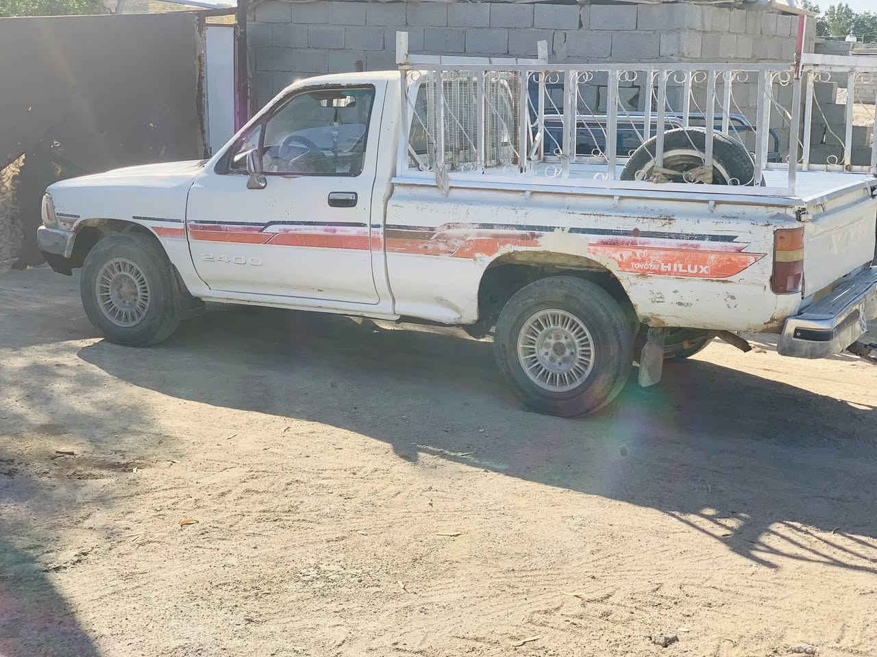 سلام عليكم
بيكم تك مديل 90بسمي
شرط تحويل ثاني يوم 
رقم نكليزي 
تخم تاير 
محرك ثري واي
هستوني سمكرت دوسات 
مكاني كوت دجيلي 
تصال علرقم ***********
خاص مفتوح
