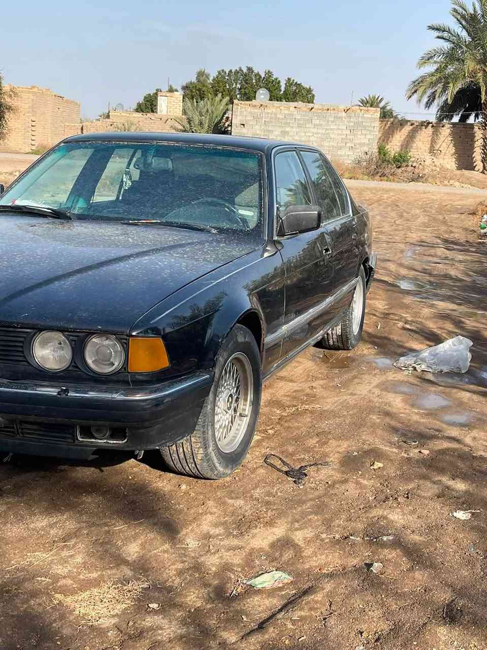 السلام عليكم ورحمة الله وبركاته 
٧٣٥ كير عادي مكينة كير حدادية امامي خلفي 
سيارة جاهزه نقصها بور ستيرن ويدات بوب الورا  اكسل جديد سنويتها ساقطه رقم ميسان السيارة رايدها ٣٥ وبيها مجال للاستفسار ***********
