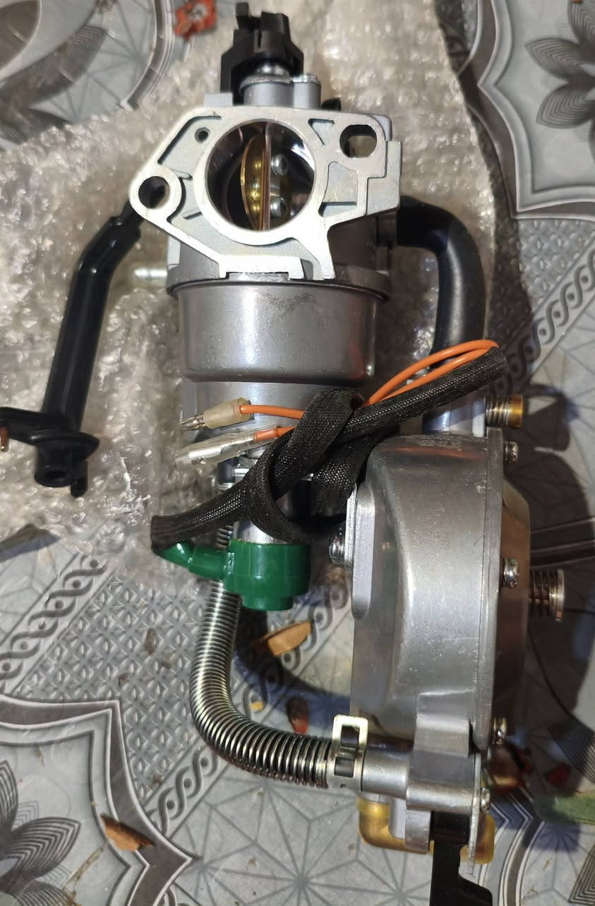 كابريتر غاز بانزين 
من5kv وفوك
25الف مع التوصيل


**إذا كنت صاحب هذا الإعلان وتريد حذفه لأي سبب، رجاءا أرسل رسالة إلى الدعم الفني**
