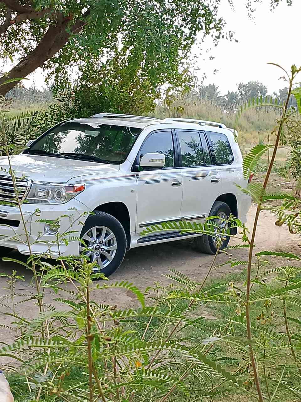 السلام عليكم
تيوتا لاندكروزر 
موديل 2008 محدث 2014 ( دعاميات فقط )
 V 6
مكفوله كفاله عامه 
رقم : اربيل
السعر : 275 $🔥
***********
‏‪0773 472 3922‬‏
