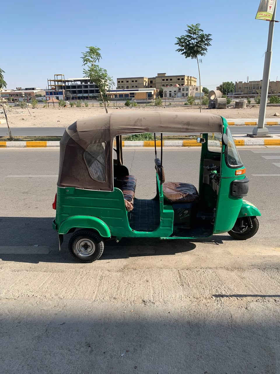 السلام عليكم تكتك للبيع مديل 20 التكتك بيها طخه بل غد شبر والباقي شوف العين تكتك جاهزه علا اخير حبايه تجي وشوف بعين تخبل مكينه شرط لا تنقيص ولا تبخير وصالي تقريبها شهر من جفتتها اول فتحه الها مكان ناصريه مركز ***********
