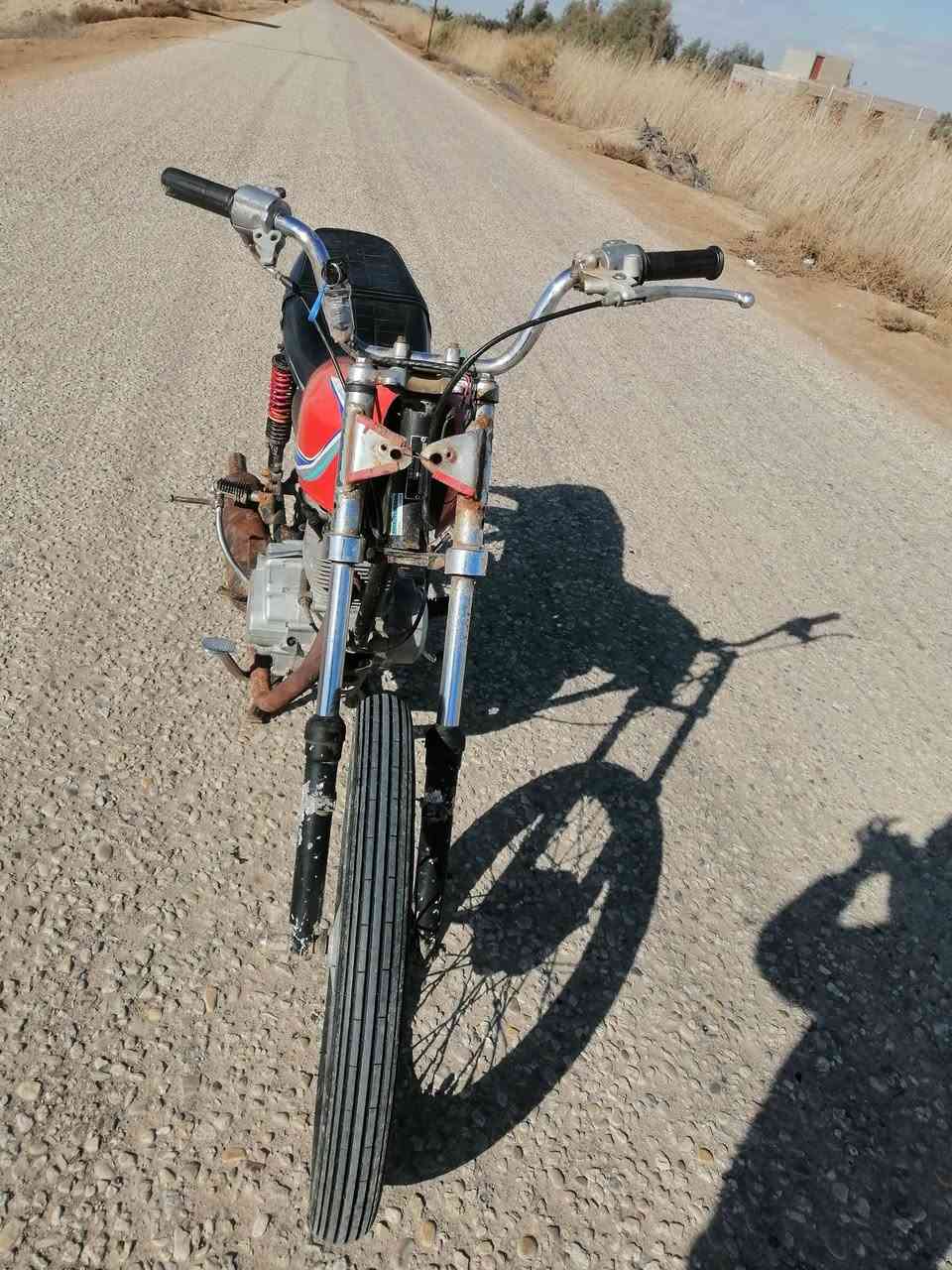 السلام عليكم دراجه تايكر 2018  كلك كلك  دراجه هندر واحد تشتغل كامله تايرات جدد ماعوزهه برغي بس مفطور الشاصي فطر قليل شعره وملحوم السعر 130وبيهه مجال للطيبين الاستفسار عل رقم ***********.
#ملاحضه خاص ماكو
