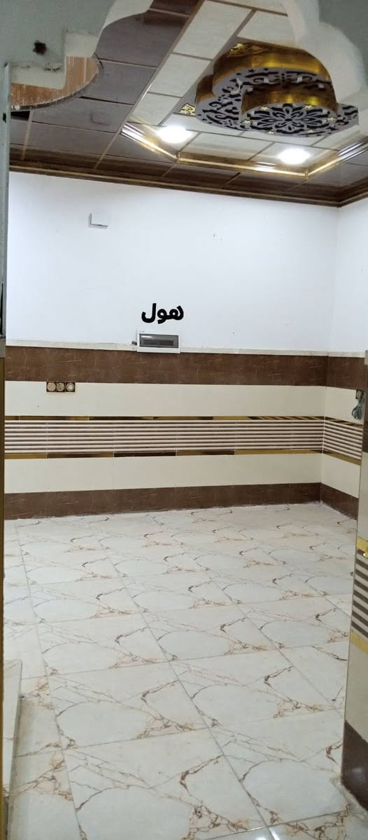 السلام عليكم اخون بيت للايجار قطاع السادس قرب جامع الحاج ادريس ثلاث طوابق رقم الهاتف ***********
