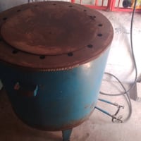 تنور للبيع 50الف وبي مجال قليل مابي عيب07725013225