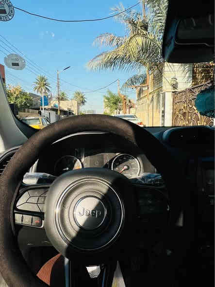 السلام عليكم 
جيب رنكيد 2020
فول مواصفات بدون بانوراما 
شاشة كاربلاي لاسلكي وبصمه ومثبت سرعه وتحديد مسار اشاير بالمري جام اوتو 
تخم تاير حدادية ومكينه وكير كله مكفول
 التبريد ثلج 
مكينة 2400 
ماشية 85
حادثها فقط بنيد 
وبارد بالباب صغيرا
والباقي مكفول كله
السعر135وبي مجال  سيارة جدا نظيفة
*********** بغداد
