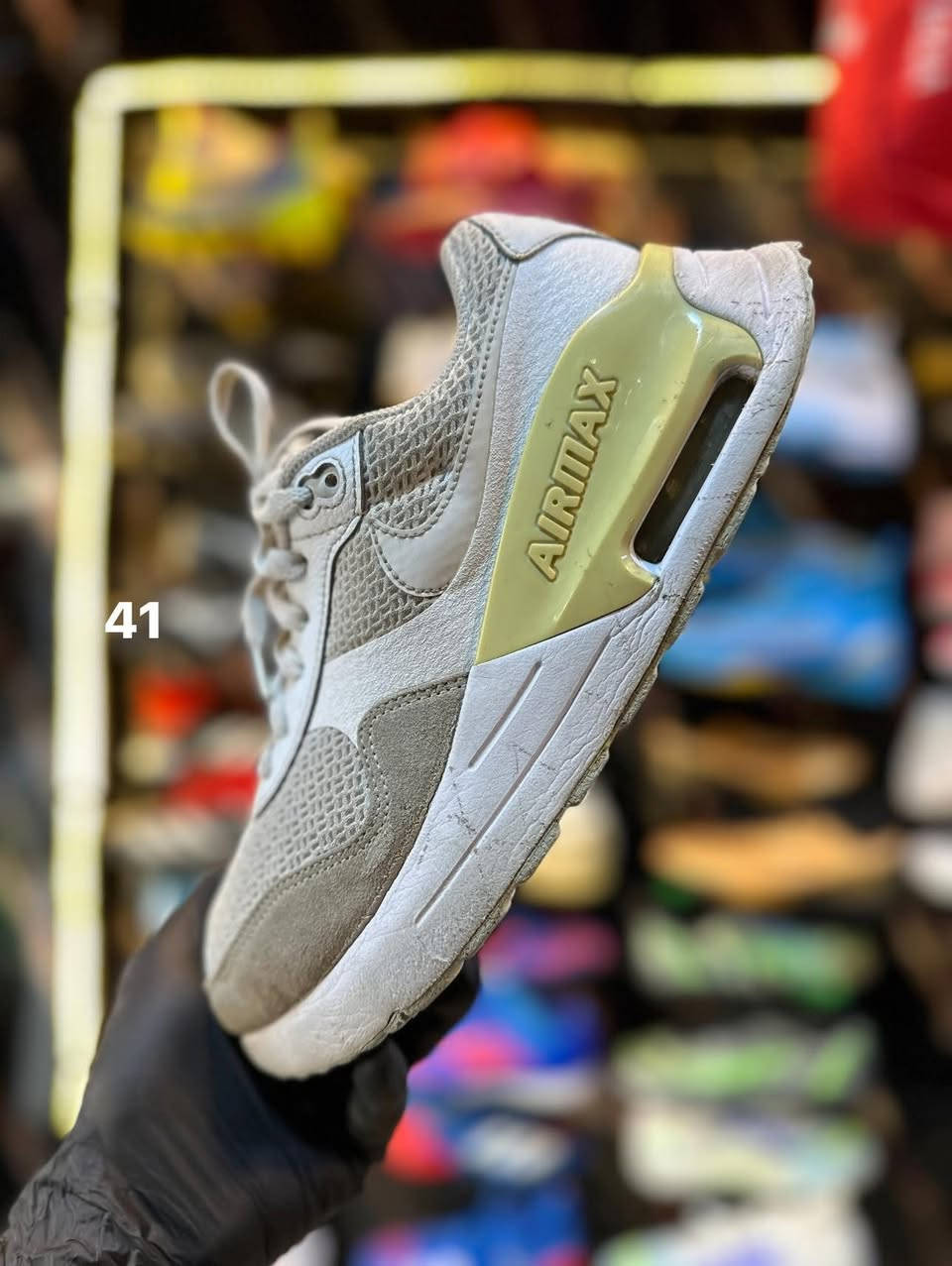 السلام عليكم ورحمه الله و بركاته

لايك و متابعه حبايب ❤️

احذيه باله اصليه و كالة نضافه (100‎%‎) القياس المكتوب فقط 

سعر القطعة (15) قطعتين (25) الف 

توصيل جمية انحاء العراق

@إشارة


**إذا كنت صاحب هذا الإعلان وتريد حذفه لأي سبب، رجاءا أرسل رسالة إلى الدعم الفني**