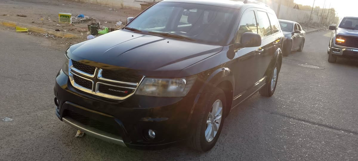 دوج جورني موديل 2017رقم ذي قار 6سلندر 7راكب 3قطع تبريد تبديل بنيد فقط ت*********** ناصرية, ذي قار
