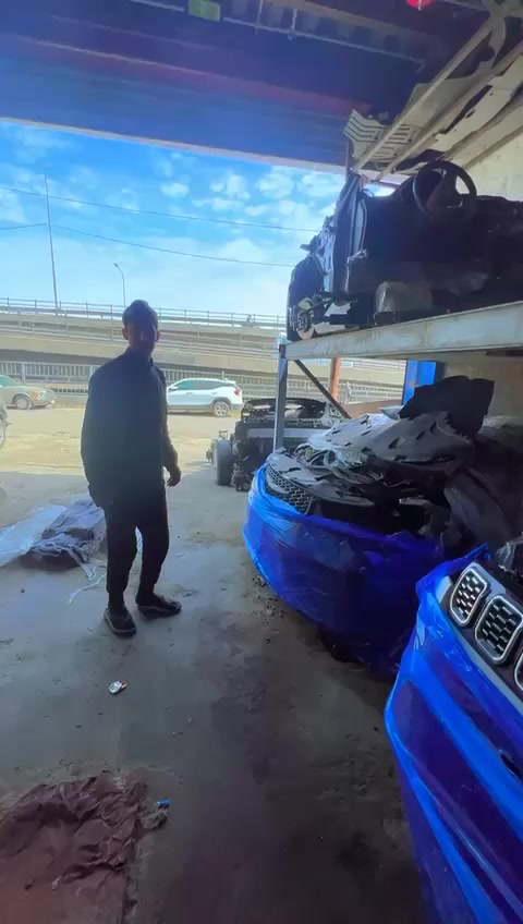 على بركة الله وصول حاويه كصات جديده الى كراج الطراز


**إذا كنت صاحب هذا الإعلان وتريد حذفه لأي سبب، رجاءا أرسل رسالة إلى الدعم الفني**