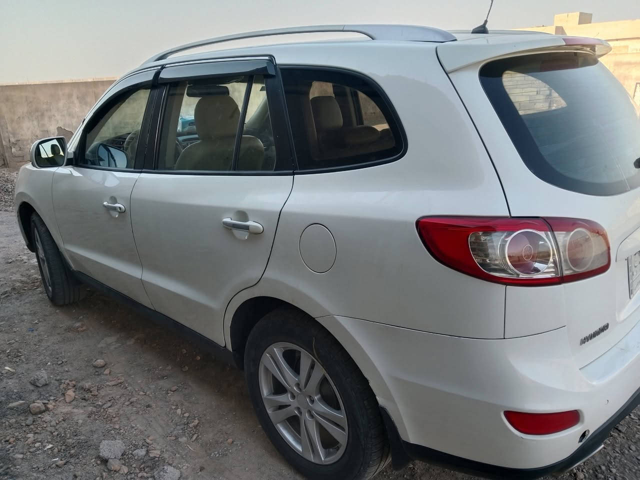 سنتافيه للبيع 2010 سياره نضيفه مال جناي رقم بغداد مشروع وطني خليجية سته سلندر مكينه كير كفاله بيه صبغ بدون دواخل بسمي فول ما عده البصمه بيه صبغ صفحه بدون دواخل وجنطنه السعر ١٣٠ وبيه مجال


**إذا كنت صاحب هذا الإعلان وتريد حذفه لأي سبب، رجاءا أرسل رسالة إلى الدعم الفني**