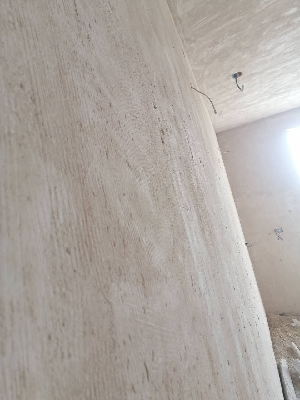 خلفه 
جص وبورك 
مع كادر كامل 
جص بورك سيراميك لبخ وجهيات 
تشميع خارجي تشميع داخلي 
شغل تخريج مهندس 

***********
***********
