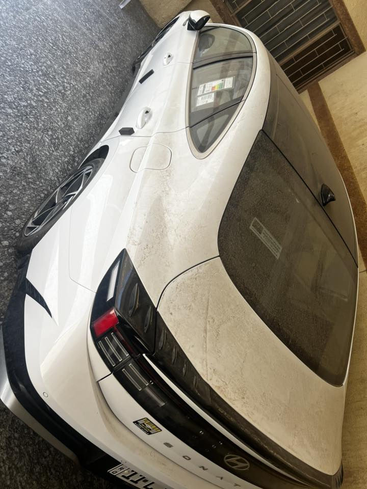 السلام عليكم 
سنه سعيده ع الجميع يارب 
هيونداي سوناتا 2024 ب ترابها
خليجي وكالة الأولى موتورز
فل مواصفات للأخير..رقم بغداد
مكفوله من كلشي..ماشية 22 الف كيلو فقط.
سعرها ٣٥ مليون.
رجاءا لا أحد ينتقص أو يعلق تعليق سخيف👈 السياره جديده بمعنى الكلمه..
للتواصل 
***********
مكان السيارة..كربلاء
الله يرزق الجميع يارب
