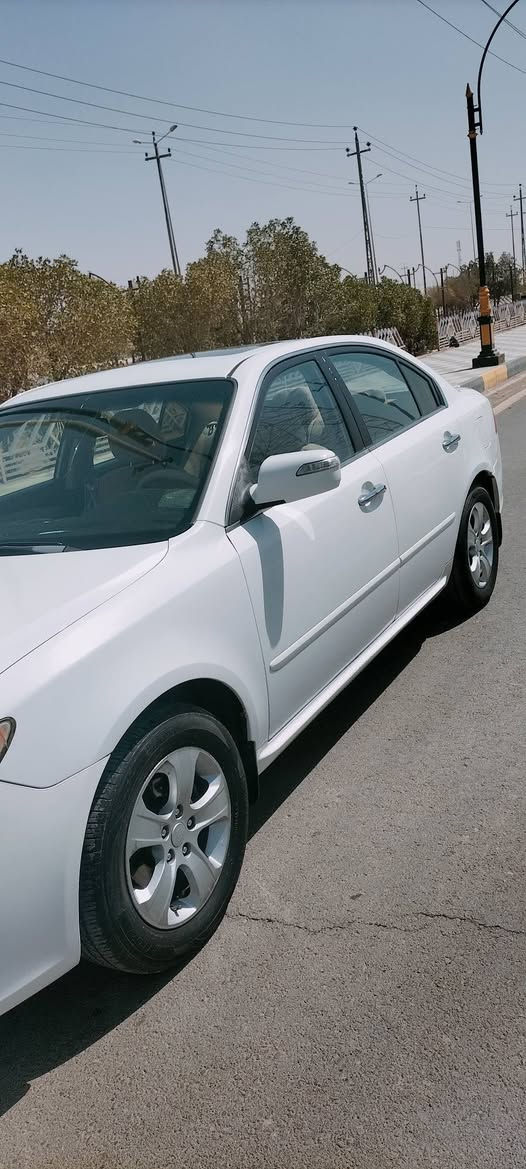 اوبتيما 2009 خليجي فول مكفوله ماعدا رشه بلباب حداديه كير ومكينه مكفولات نضيفه جدا  ماتذب عليها الف مالت جناي السعر 125 وبيها مجال 
المكان ناصريه قلعه سكر ***********
