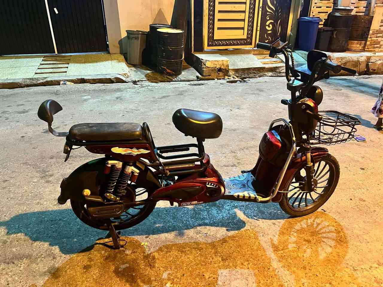 موطور شحن للبيع
فقط ناقصو بطاريات  كلو شغله شرط شخط مابي
السعر 125 وبي مجال


**إذا كنت صاحب هذا الإعلان وتريد حذفه لأي سبب، رجاءا أرسل رسالة إلى الدعم الفني**