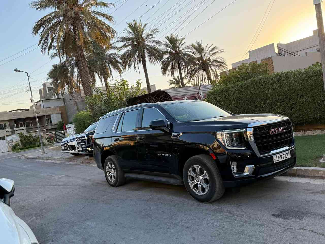 جمسي يوكن 
المواصفات SLE2023
ماشية 49000كيلو متر 
السيارة داخل الضمان وتبديل الدهن داخل الشركة
السيارة مكفوله كفاله عامة. 
الادامه داخل الشركة حصرا ً
رقم بغداد بأسمي تحويل ثاني يوم
عليها تغليف ppfضمان عشر سنوات تكلفة 2000دولار  
السيارة جداً نظيفة 
السعر :46500 يعني 4 شدات و65 ا وبيها مجال 
المكان شارع فلسطين 
الرقم :***********

