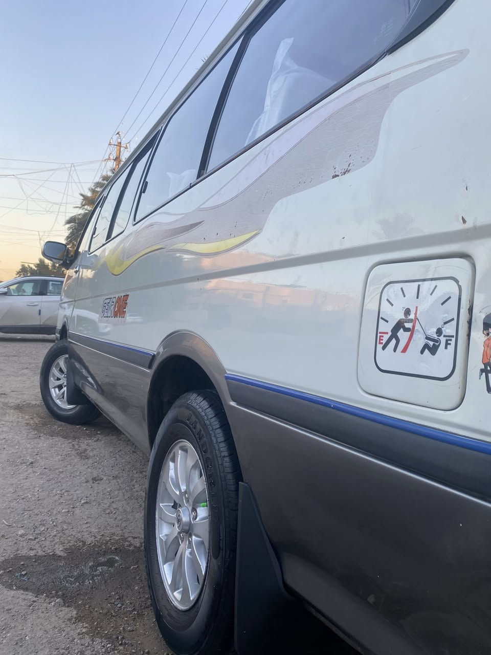 سلام عليكم فتون الوان موديل 14سياره موصليه موصليه كفاله عام سياره حبايب مكاني بغداد فقط مراوس شعندك مراوس اب كيه عادي حته الو هم موصليه  موجود خاص او وتساب  فقط  ***********
