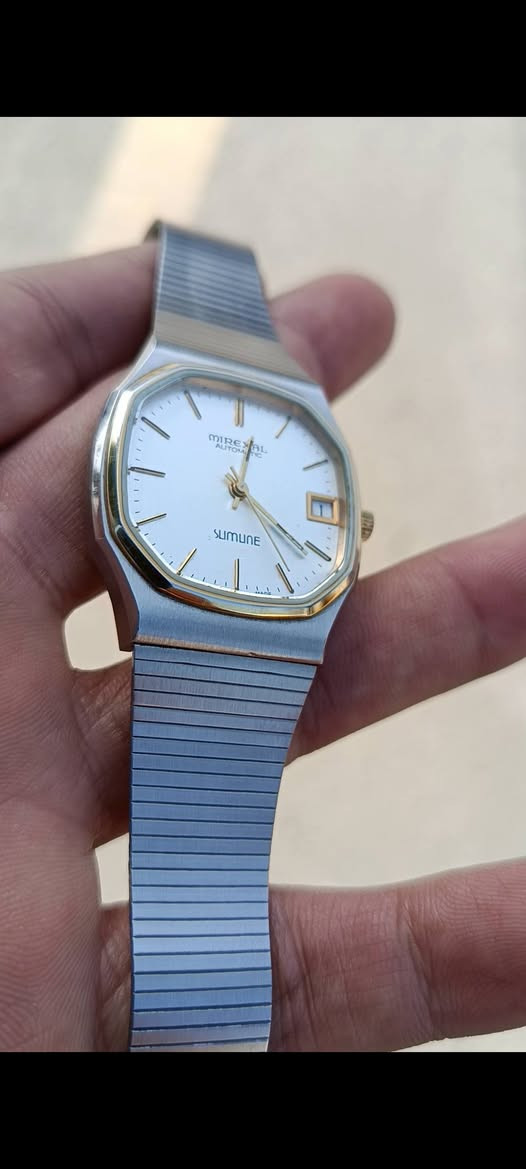 ميركسال سليم لاين
Mirexal Slim Line 
سويسري اوتوماتيك ٢١ حجر
ابعاد ٣٥×٤٠ ملم
شبه قشطة
تو تون
بلادي بالكامل 
نظافة كالجديد 
السعر ١٥٠ الف


**إذا كنت صاحب هذا الإعلان وتريد حذفه لأي سبب، رجاءا أرسل رسالة إلى الدعم الفني**