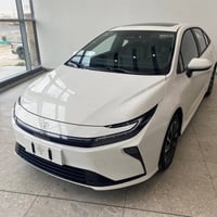 كورلا هايبرد • ٢٠٢٦ • بدون رقم