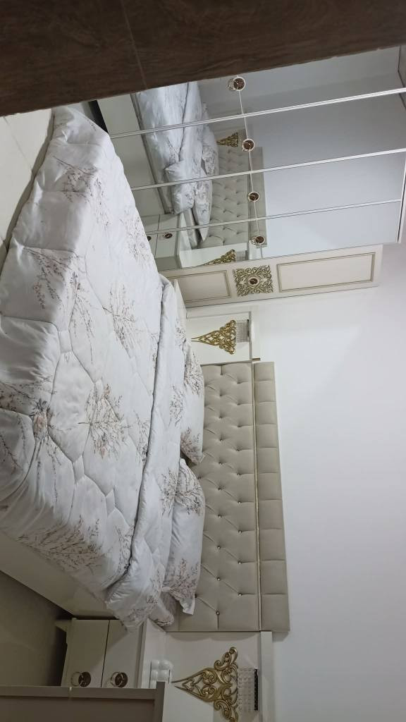 تاقمی نووستن ٩پارچە شتێکی زۆر تازەو جوانو بێعەیب ههمووپارچەکانی مەزبووتە بێشکاوی بێتەڕەشووع زۆرکەم بەکارهاتووە سعری💰 ٦٥٠ومعامەلەیە..
ژ.م*********** 📠 *********** السليمانية, العراق
