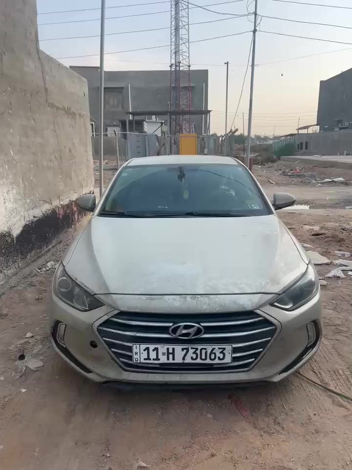 مكلف بالنشر
النترا  موديل  2017 لون ذهبي  محرك 2000دوش حادثه جالملغ أمامي فقط بدون شواصي وارباكات ..رقم السياره بغداد خصوصي.. ماشيه 160
 السعر 130 بيه مجال شي بسيط ***********
