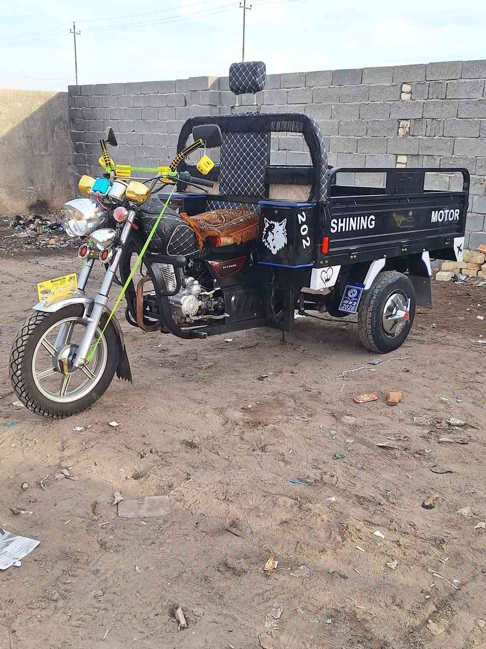 سلام عليكم موديل 2024جديده كلش مستخدمه شي قليل كلش ع وضع شركه اوراق كامله منفيس كمرك رقم شاصي وتاخذه من باب بيت
مكاني بغداد سعر 1800
***********
