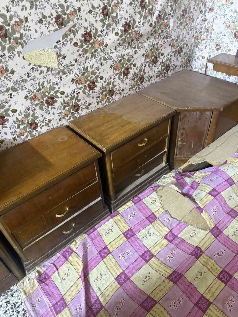 غرفه صاج قديمة وثكيله بيها أضرار بسيطة مستعجلين على بيعتها المكان الكاضمية الشراي يدخل خاص السعر 450


**إذا كنت صاحب هذا الإعلان وتريد حذفه لأي سبب، رجاءا أرسل رسالة إلى الدعم الفني**