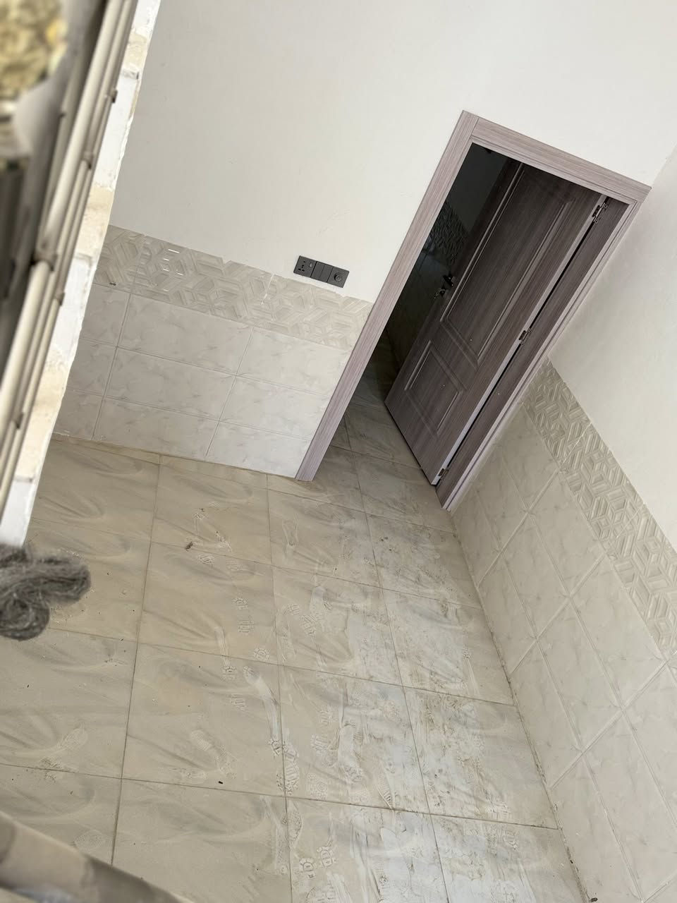 ياالله #دار اللبيع طابق واحد في كربلاء قرب مستشفى ابو مهدي المهندس 
بيت للبيع في كربلاء ملحق حي الإخلاص خلف السفارة التركيه
مساحه 50 متر يتكون من غرف نوم صاله وصحيات داخليه  كافة الخدمات ماء مجاري تبليط كهرباء بناء بلوك طابو زراعي اقرارمحكمه سند25 بيع مباشر مع صاحب الأرض
 الاستفسار والاتصال على الرقم اوتساب 
***********
