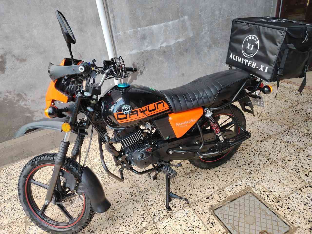 السلام عليكم دراجه دايون موديل 2025 شهر ال11 طالعه مرقمه اربيل سنويه بسمي ماشيه 3700 كيلو 3 تبديلات دهن الدراجه مكفوله من كلشي تحويل اشوكت مدريد احولك السعر 2500 مليونين وخمسميه مكاني بغداد ابوغريب حي الشهداء
***********
