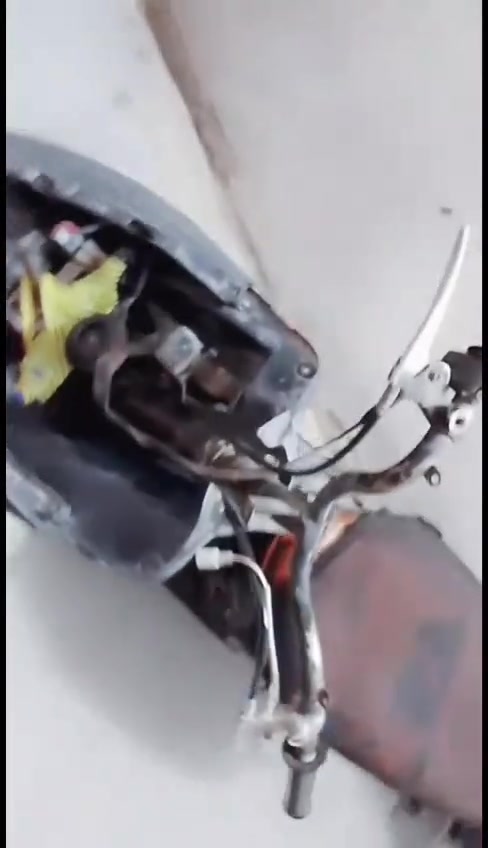ذبانه لبيع نضيفه كفرات كامله بس تاير كدام بي بنجر نكره وحده تشتغل 75قفله رقم هاتف ***********
