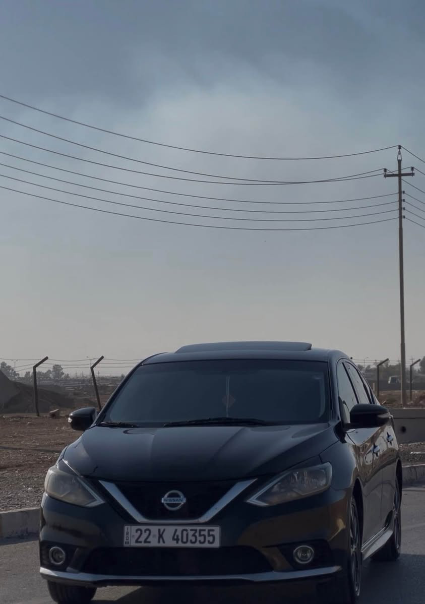 سينترا ٢٠١٧ SR گير عادي ٣بارچه ي پيشي هه يتي بئ شانسي به شه رت گير مه كينه و ته بريد و ته قه و ره قه هه موو گياني به شه رت ره قه م و سه نه وي هه زه ي هه مووي نوييه به ناوي خؤمه مواسه فات SR سلايت و كوشين هيته ر و ئاوينه ئيشاره ت بؤ زانياري زياتر ژ.م *********** Singapore
