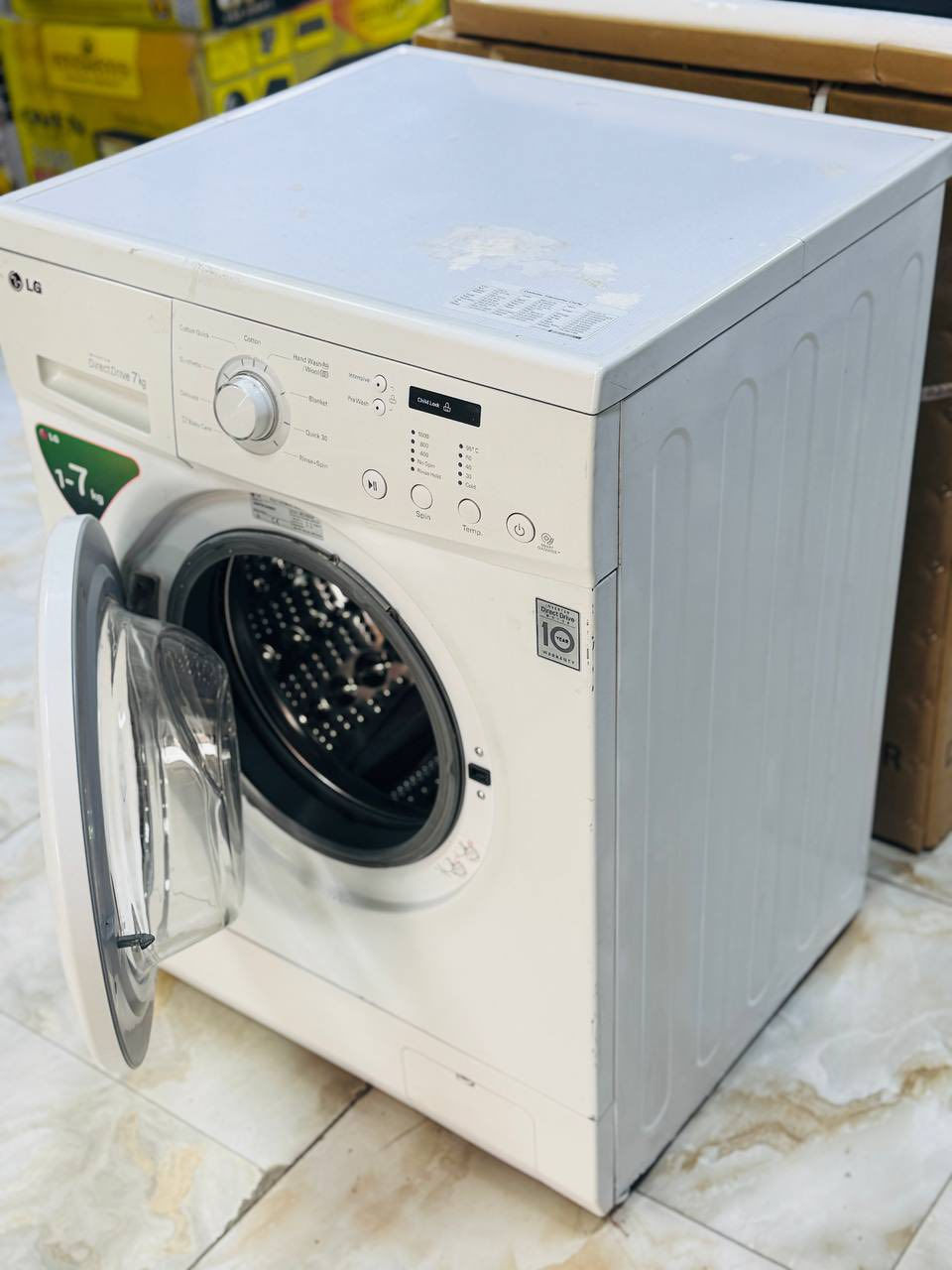 غسلٌ دقيق... وتجفيفٌ تام!
غسالة #إل_جي ذات الباب الجانبي، تمنحك ملابس نظيفة وجاهزة للارتداء فورًا.

🔺غسالة ملابس أوتوماتكية  🔻
✅حالة الغسالة  10/10
✅سعة الغسيل 7 كغ
✅سرعة التجفيف 1400 دورة في الدقيقة
✅الفئة أوتوماتيكية 
✅لون ابيض 
✅تسخين الماء 95°

أداء ذكي، راحة أكبر، متوفرة الآن لدى 

السعر 195 الف 

اوقات دوام الرسمي  🔻 

10 صباحا لغايه 12 ليلاً

‎موقعنا 📍 : نجف الاشرف - شارع المطار -  مقابل بوابه الدخول - أو على جهه مخابز وافران النجف 

*********** 📞***********⁩
