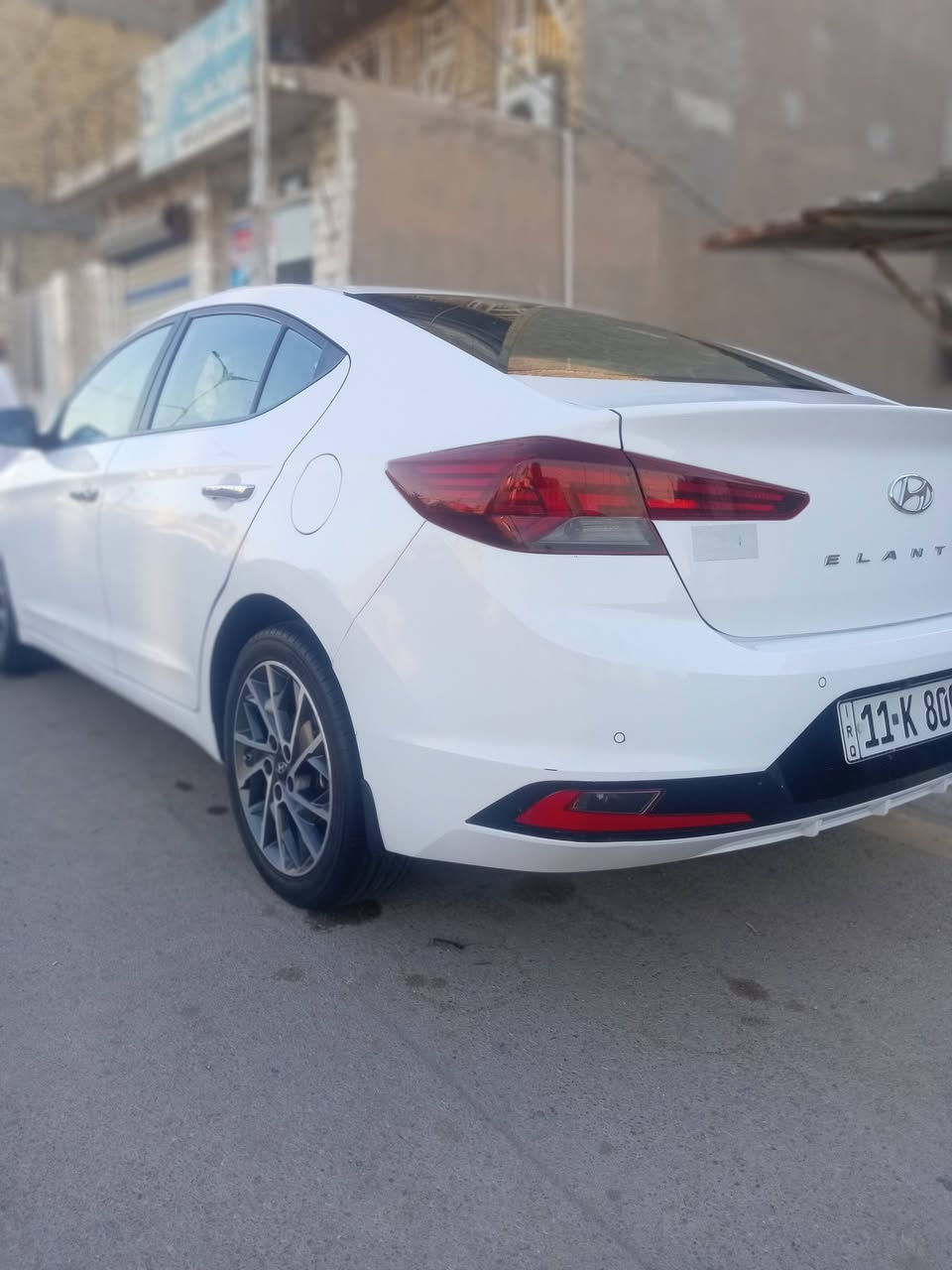 النترا للبيع موديل 20 خليجي فول مواصفات رقم بغداد بسمي السونار موجود بالصور الاستفسار اتصال ***********
