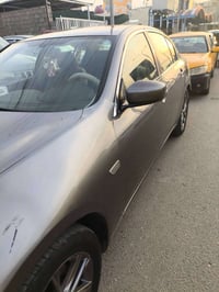 VlP فول موصفات   ياباني  للبيع او مراوس   07860727786 السعر 11 وبيها م...