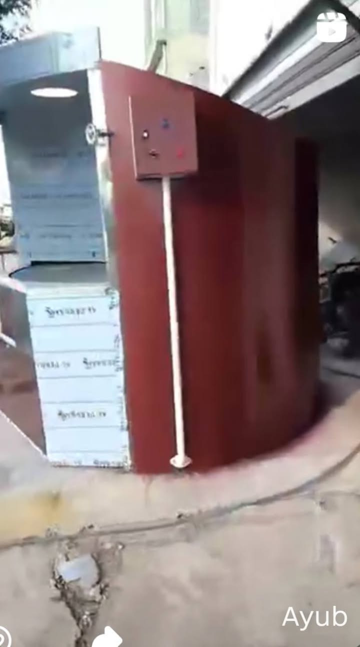 سلام عليكم يوجد لدينا افران ومستلزمات الأفران الدوارة بكافة الأحجام عالية الجودة يوجد ايضاً توصيل بغداد ***********
0750314193
