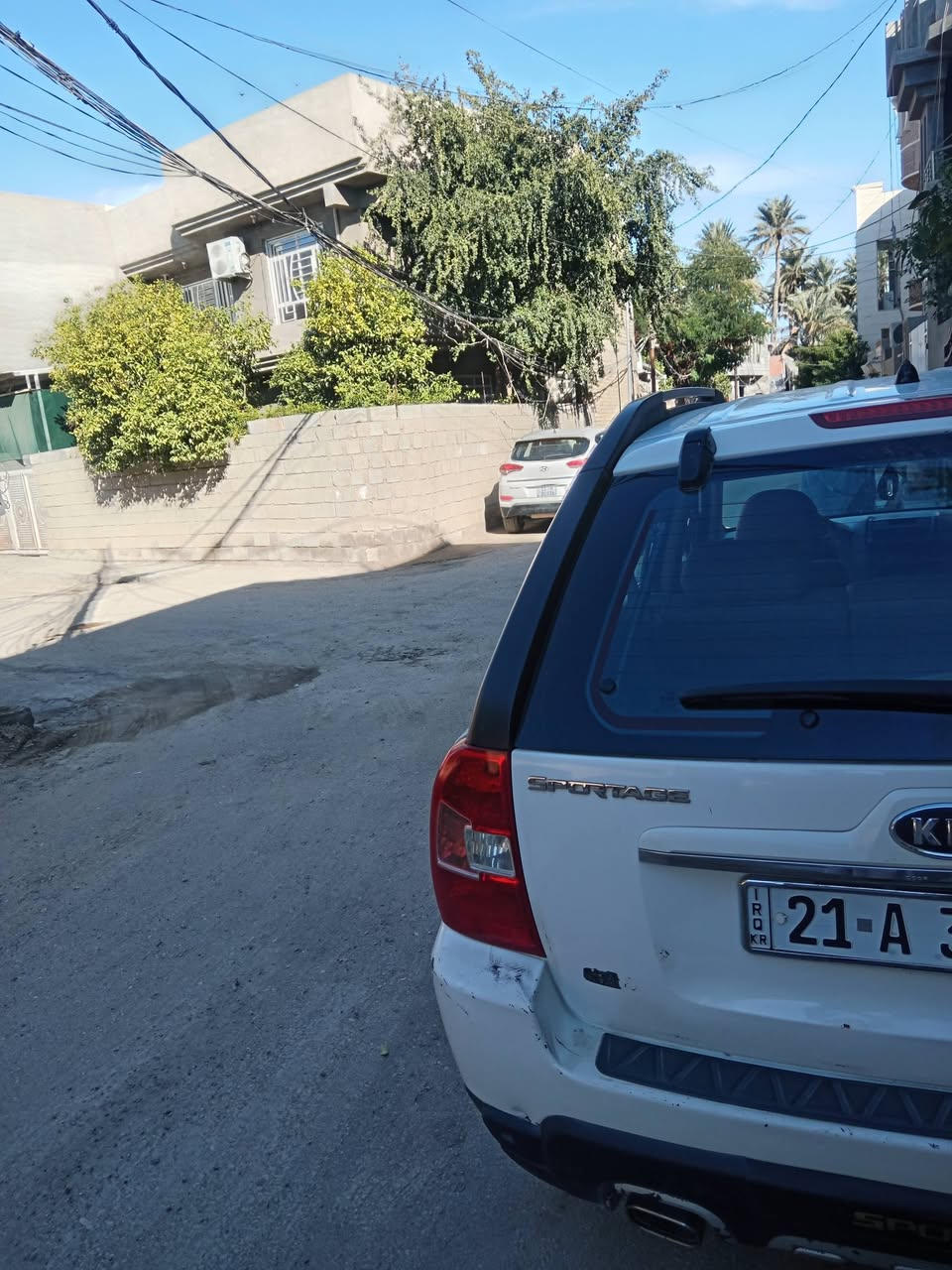 السعر ١٢٥ ديالى بعقوبة ما بيها صبغ فقط الاستيك باسمي سليمانيه رقم جديد انكليزي هزة ما صاقطه تبريد تدفئه شغال الاتصال *********** او ***********
