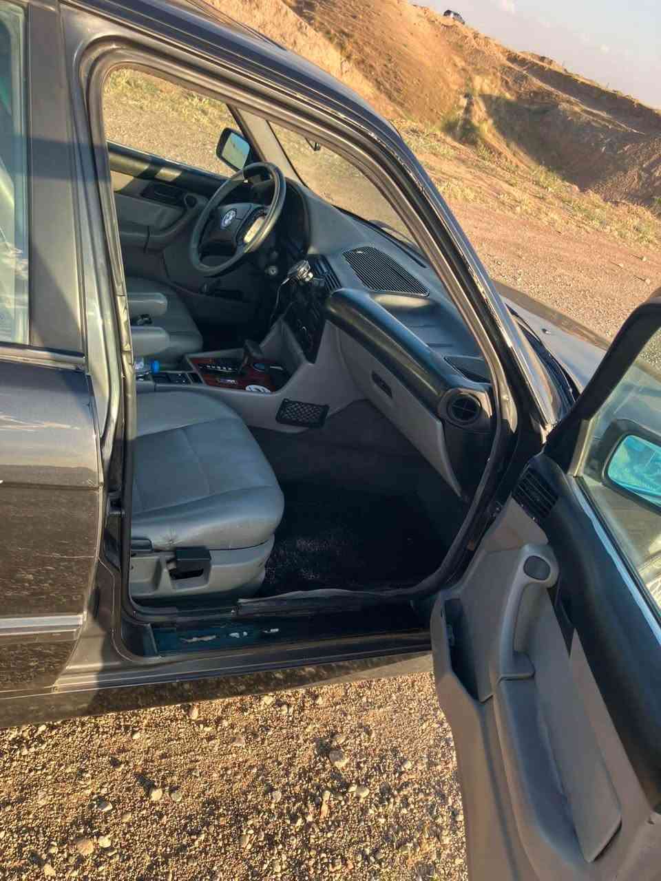 Bmw model 1995
مکینە کبس ٥٢٥
تەبرید سارد و گەرم ئیش دەکا
شوین : کرکوک 
سعر : ٦٠ورقە كركوك, العراق


**إذا كنت صاحب هذا الإعلان وتريد حذفه لأي سبب، رجاءا أرسل رسالة إلى الدعم الفني**