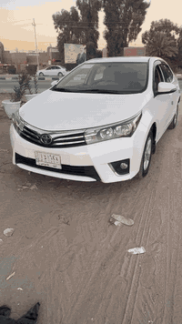 السلام عليكم للبيع سيارة كورلا موديل 2014 خليجي حادثه جنطة وجاملغ خلفي شي بسيط السونار موجود محركه 1800 السيارة بالواقع احلى من الصور تجي وتشوفه السعر 140 وبي مجال قليل للاتصال ***********
