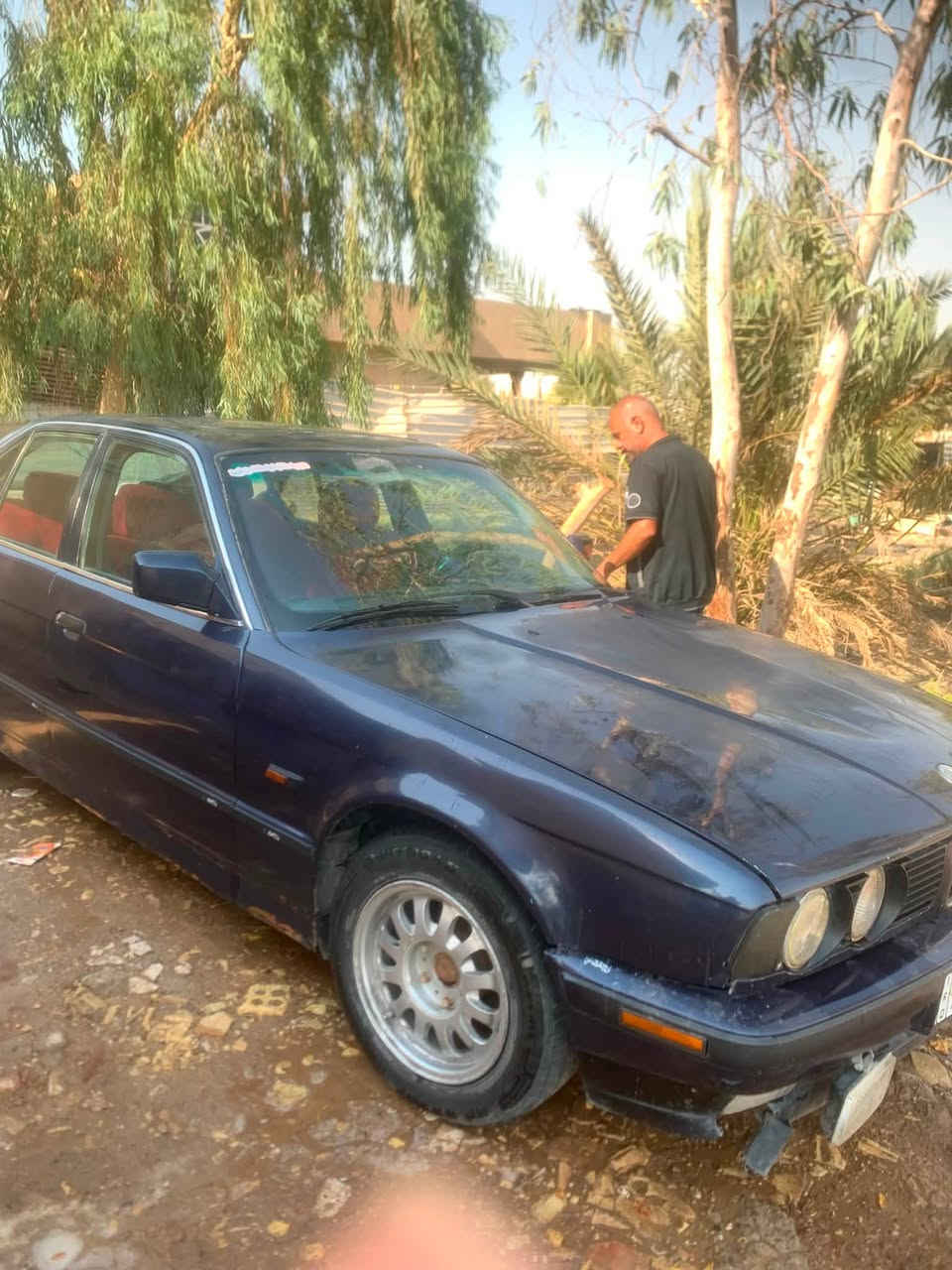 سلام عليكم BAM 525i للبيع 
مديل 1991
رقم انبار 
سياره خير من الله 
السعر 44وبيه مجال  
سته سلندر محرك 2500 
محرك وكير ضمان 
لاستفسار ***********
