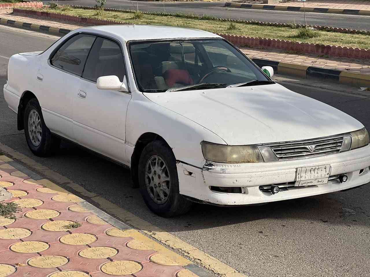 تحية طيبة 

 كامري موديل 93

 محرك ابو الجف كورلة 

 ومصبوغه عام للجماليه

مكفولة من الظربة 

كير محرك اواتماتيك 

كير اواتماتيك 

تخم تاير جديد 

تبريد ثلج شرط

صدر نظيف كهربايات 

السعر المطلوب/ 30\

بيع امراوس حسب القناعة 

مكان السيارة بلكوت مركز مدينة
***********
