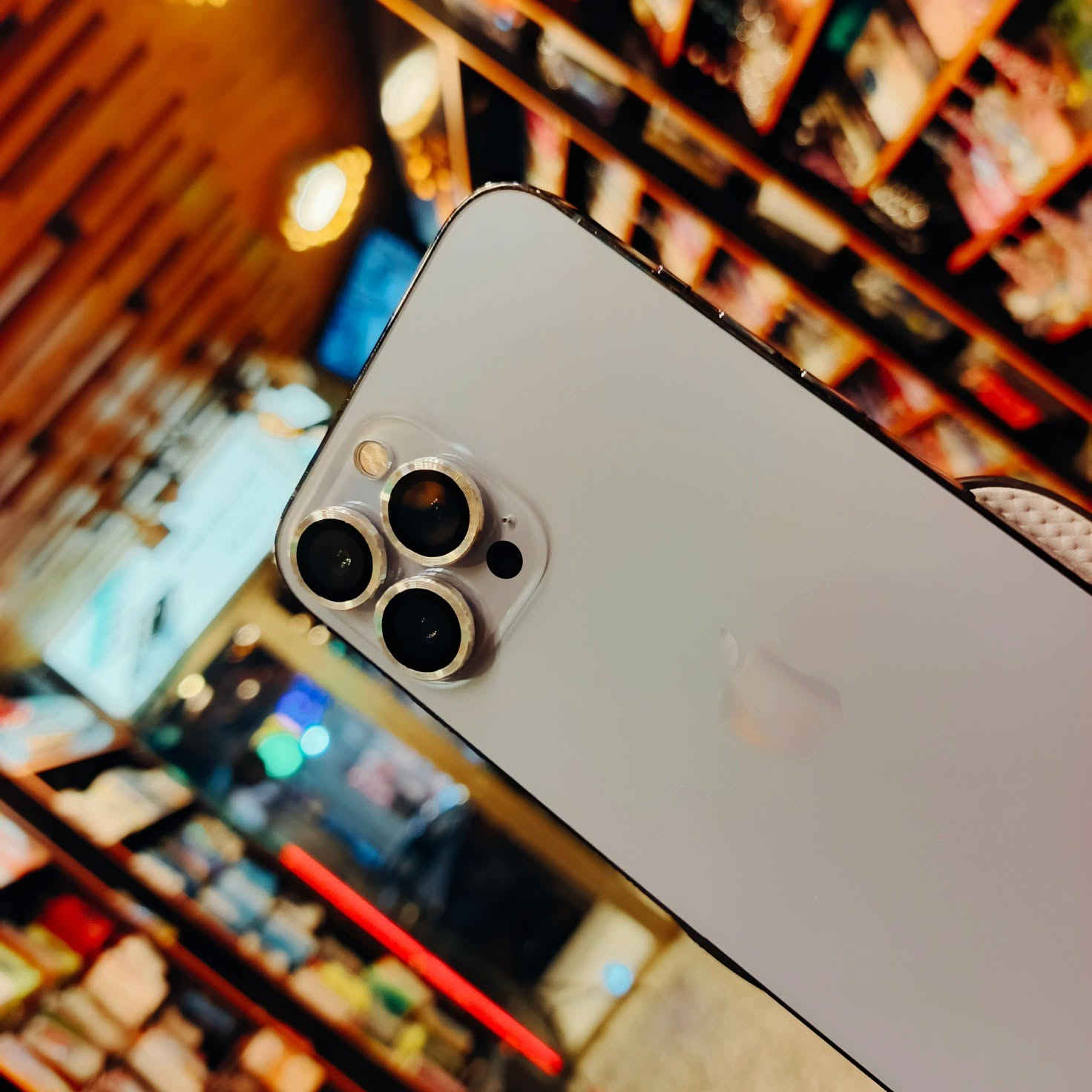 #ايفون 13 برو ماكس سعر 535 الف فقط ❤

# iphone 13 pro max

الذاكرة  128 GB
البطارية 92% 
الهاتف بلادي غير داخل صيانة فقط بصمة لوجه متوقفة تحديث 💕
#السعر  535 الف فقط 

#العنوان _الانبار _قضاء هيت _ شارع حامي حميد _مجاور مجمع الملكة أو مقابل مكتبة الأقلام _ مركز الباشا 💥
#لتواصل معنا : 
واتساب / ***********
الانستا / albasha-mople
