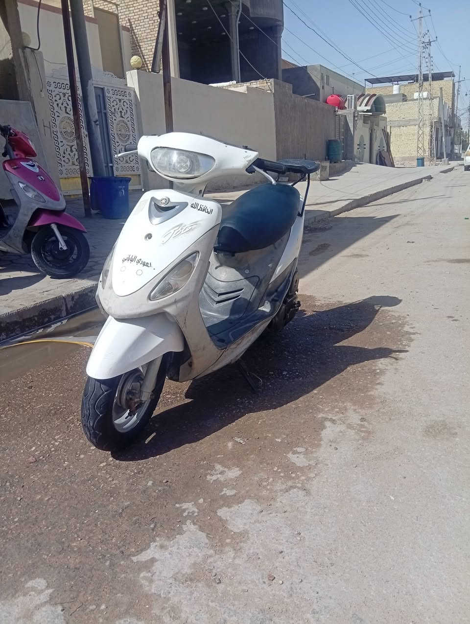 سلام عليكم ورحمه ماكس منغولي محرك بلاد دراجه نهضه ومعدل حلو كهربائيات شغالهه محرك ناعم سلف هندر بكل وقت شراي تعال خاص ملاح يخبل مكاني نجف يم مجسرات الزهراء او تصل ***********
